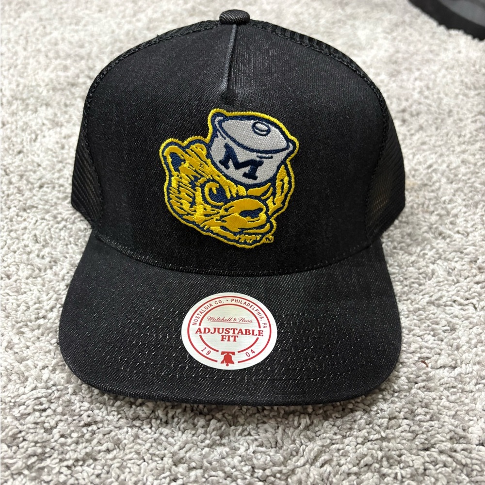 Brand New Michigan Wolverines Mitchell & Ness SnapBack Adjustable Hat